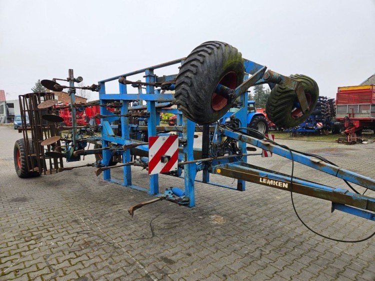 LEMKEN THORIT 9/400 Horsch Vaderstad Agregat gruber